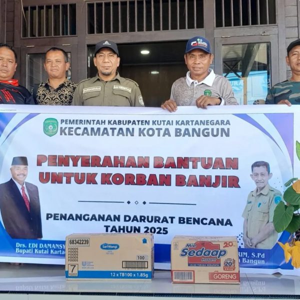 Penyerahan Bantuan Sembako untuk Korban Banjir di Kecamatan Kota Bangun, Bentuk Kepedulian dan Tanggap Darurat Tahun 2025