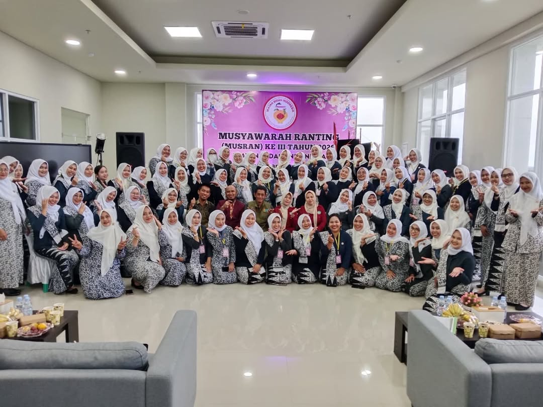 Camat Kota Bangun Hadiri Musyawarah Ranting ke-III IBI Muara Bangun Ayu Tahun 2026