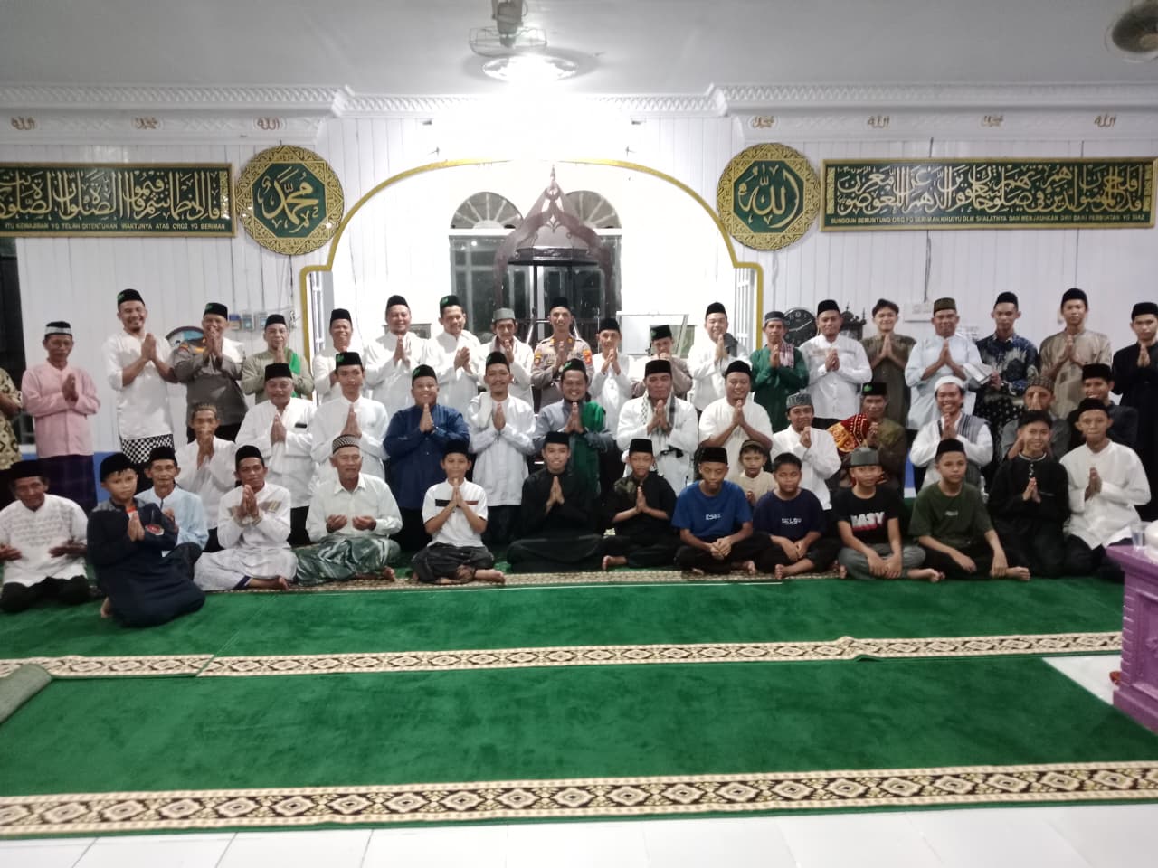 Safari Ramadhan Kecamatan Kota Bangun di Masjid Jumratul Ulla Desa Muhuran