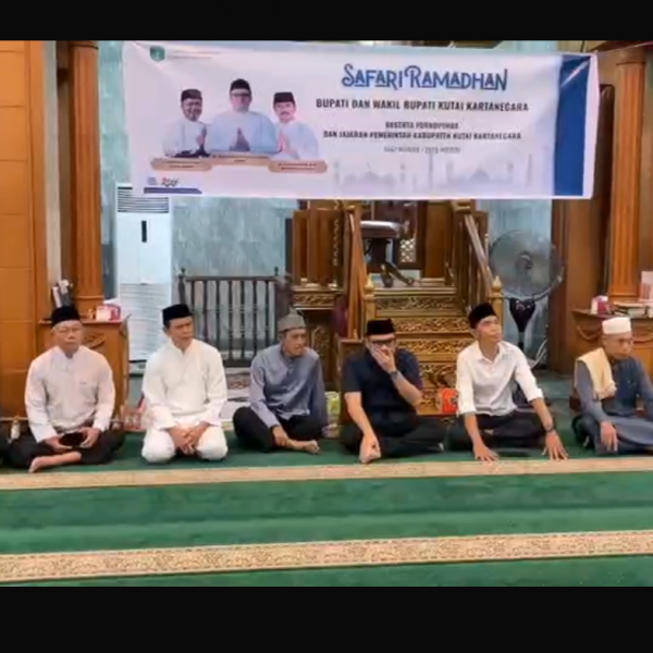 Safari Ramadhan Bupati Kukar di Masjid Al-Jamal Kota Bangun