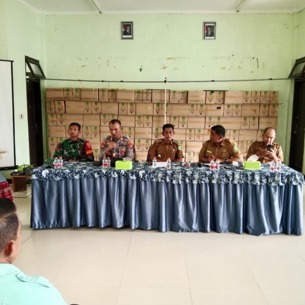 Rapat Pembentukan Panitia 17 Agustus Digelar di Kecamatan Kota Bangun