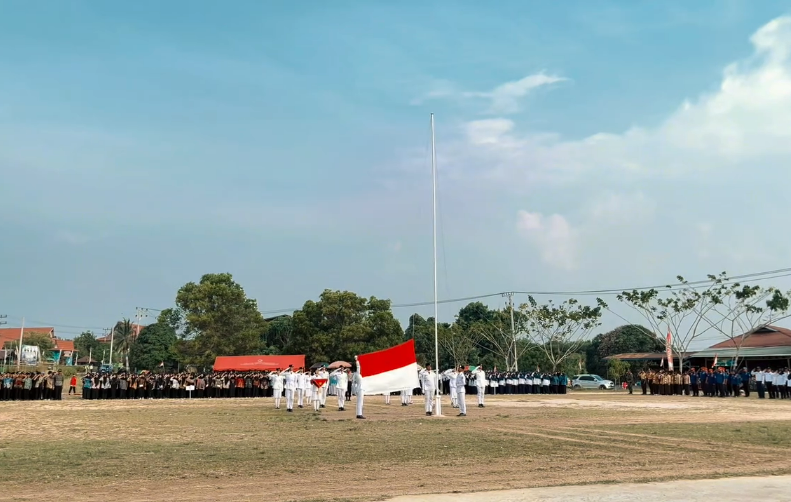 Upacara Pengibaran Bendera Peringati HUT ke-81 RI di Kota Bangun